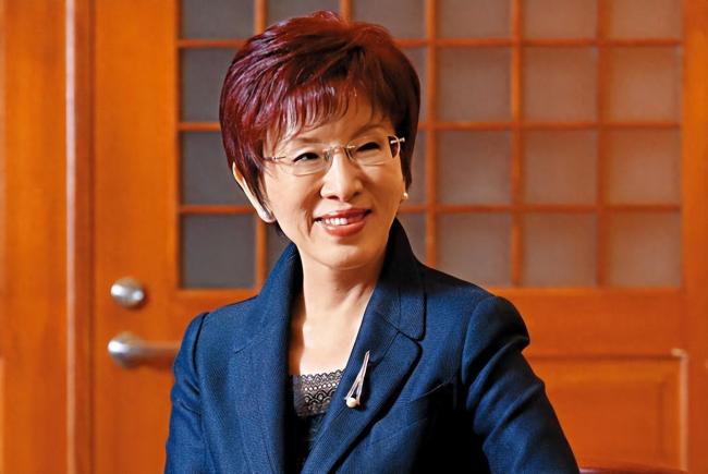 洪秀柱谈郑丽文上任：她会游刃有余