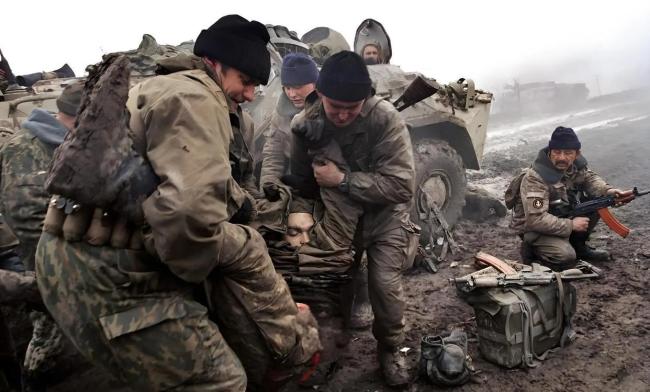 评论员：俄强攻红军城意在拉平战线 生死棋眼的较量